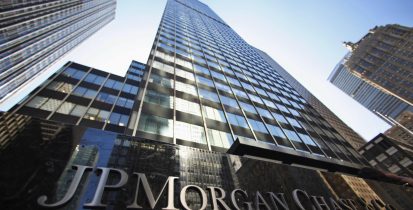 JPMorgan says it pities small banks 2 JPM Bank and Cryptocurrency